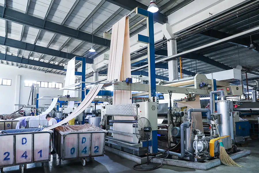 Fabric steaming and washing workshop